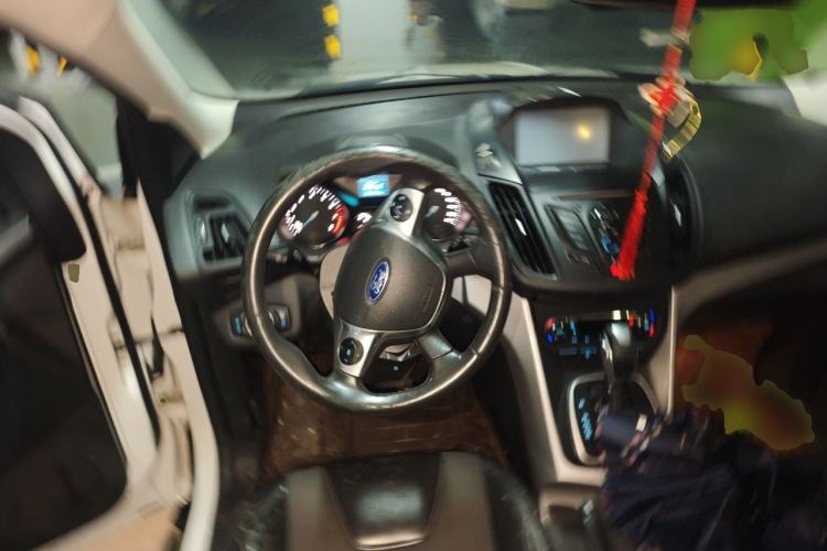 Used Ford Kuga 2015 1.5L GTDi Two-Wheel Drive Fashion Edition Steering Wheel