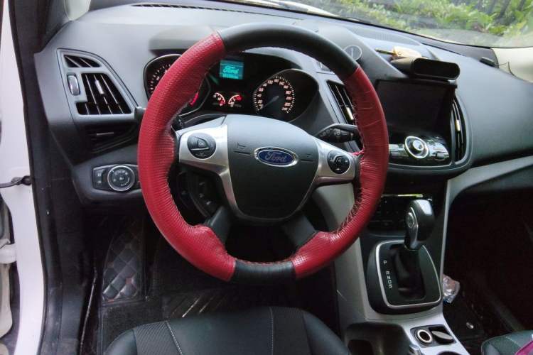 Used Ford Kuga 2015 1.5L GTDi Two-Wheel Drive Fashion Edition Steering Wheel