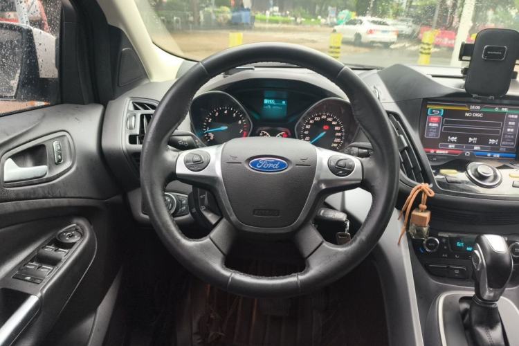 Used Ford Kuga 2015 1.5L GTDi Two-Wheel Drive Fashion Edition Steering Wheel