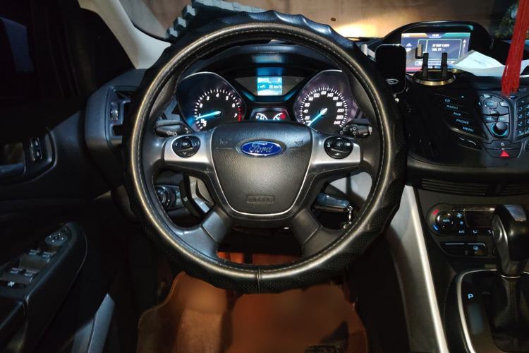 Used Ford Kuga 2015 1.5L GTDi Two-Wheel Drive Fashion Edition Steering Wheel