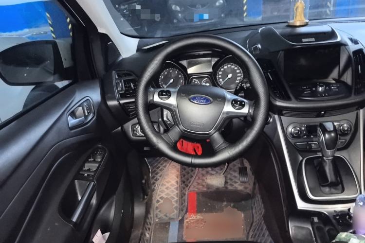 Used Ford Kuga 2015 1.5L GTDi Four-Wheel-Drive Elite Model Steering Wheel
