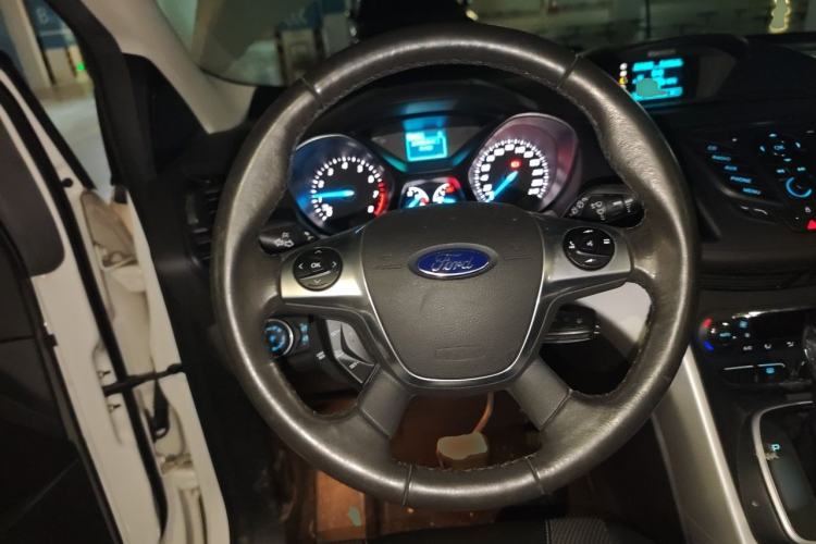 Used Ford Kuga 2015 1.5L GTDi Two-Wheel Drive Fashion Edition Steering Wheel