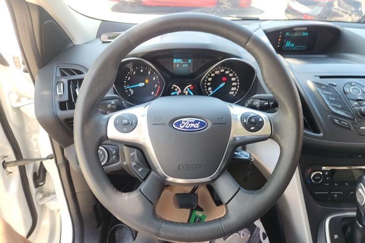 Used Ford Kuga 2015 1.5L GTDi Two-Wheel Drive Fashion Edition Steering Wheel