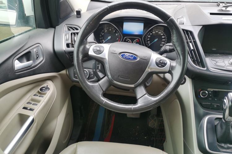 Used Ford Kuga 2015 1.5L GTDi Four-Wheel-Drive Elite Model Steering Wheel