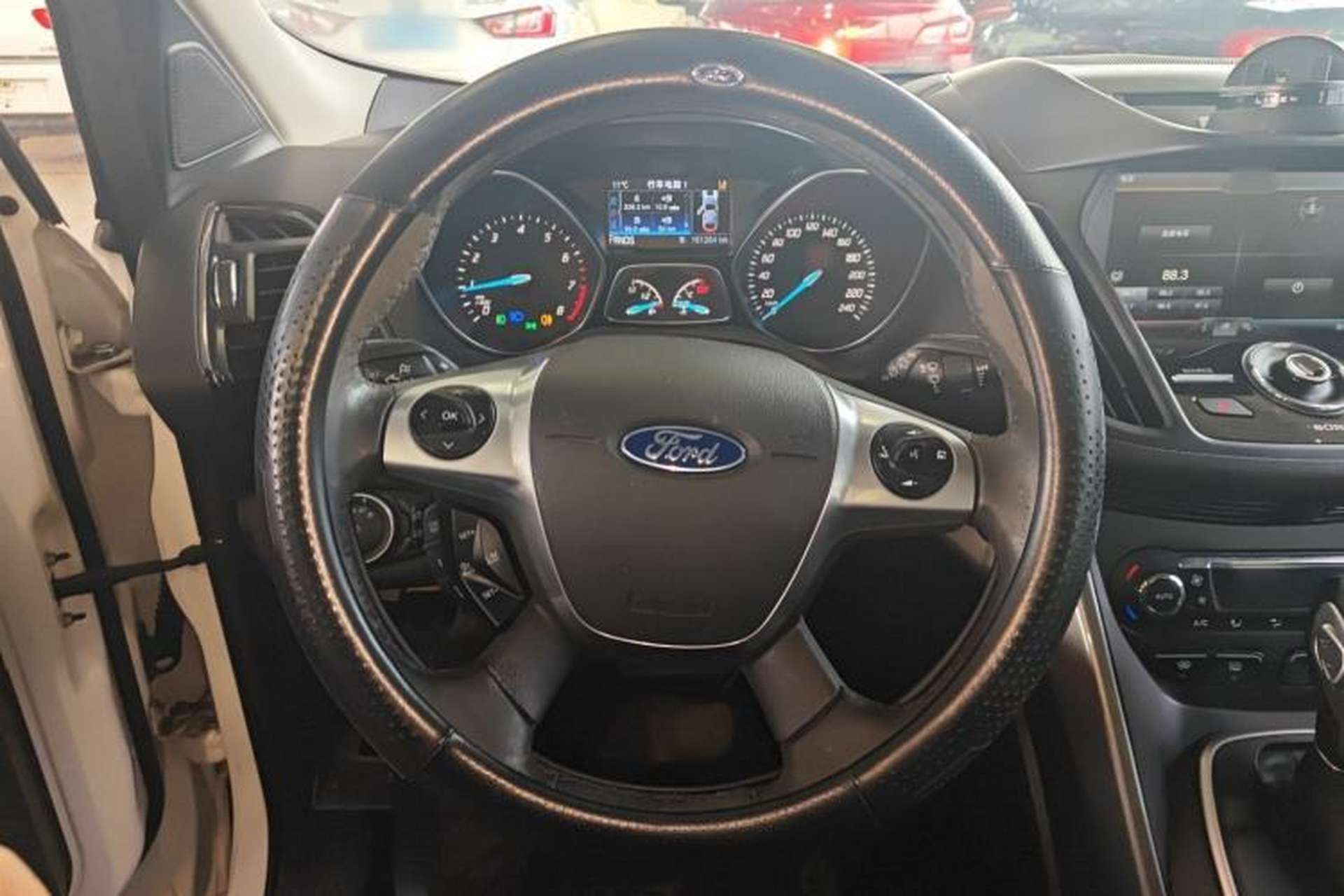 Used Ford Kuga 2015 2.0L GTDi Four-Wheel Drive Prestige Model Steering Wheel