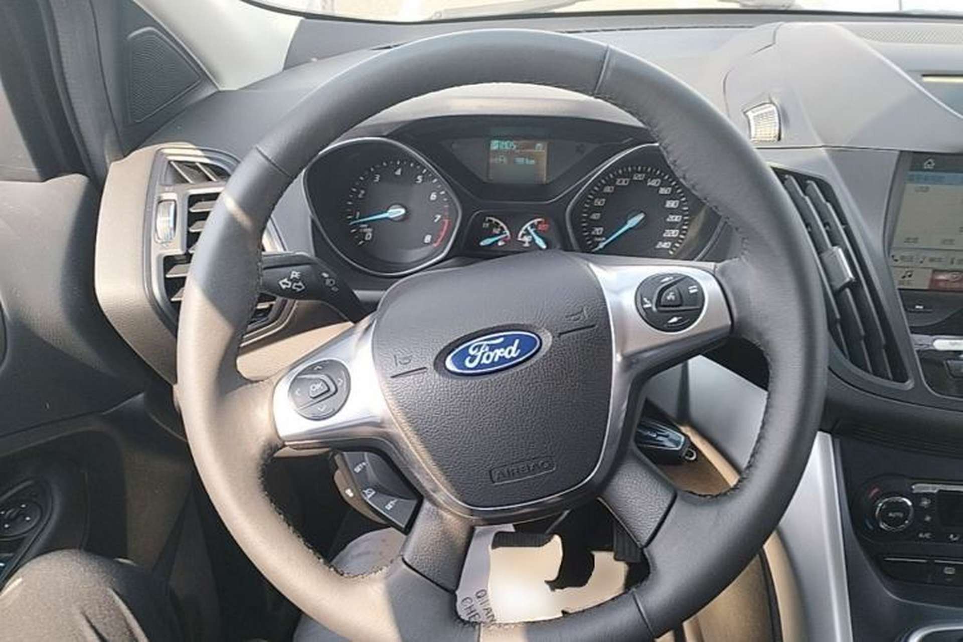 Used Ford Kuga 2015 1.5L GTDi Two-Wheel Drive Fashion Edition Steering Wheel