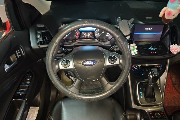 Used Ford Kuga 2015 1.5L GTDi Four-Wheel-Drive Elite Model Steering Wheel