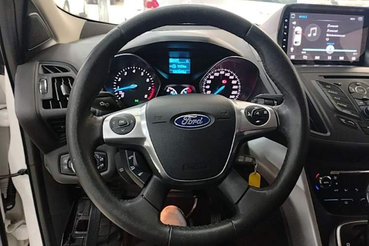 Used Ford Kuga 2015 1.5L GTDi Two-Wheel Drive Fashion Edition Steering Wheel