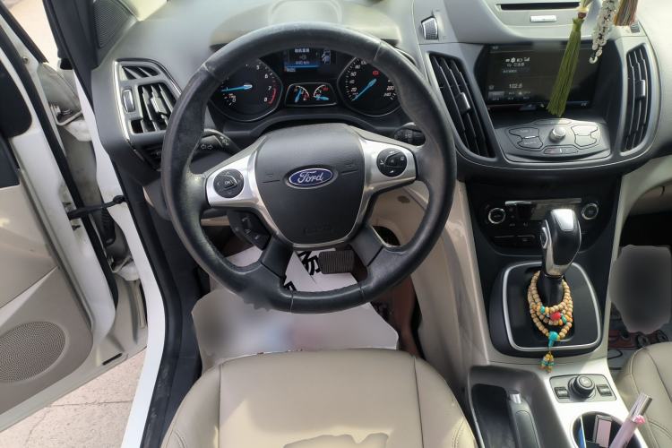 Used Ford Kuga 2015 1.5L GTDi Four-Wheel-Drive Elite Model Steering Wheel