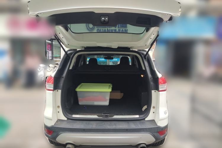 Used Ford Kuga 2015 1.5L GTDi Two-Wheel Drive Fashion Edition Trunk