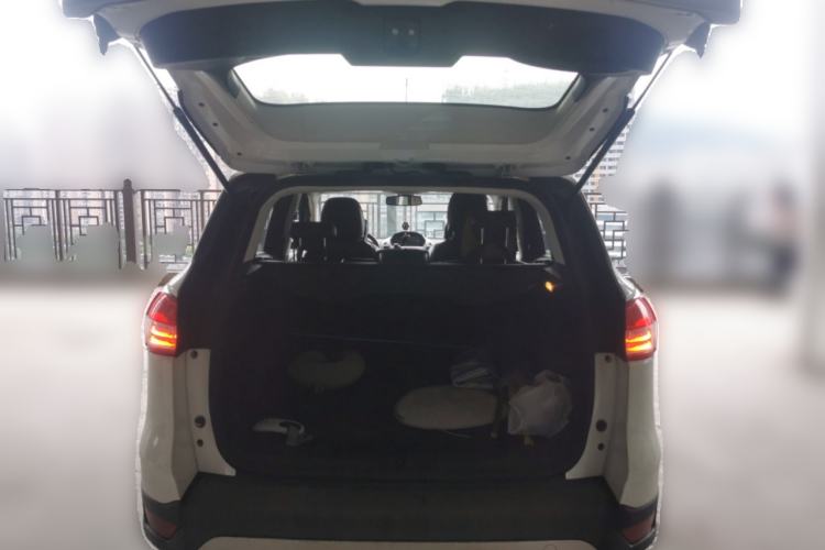 Used Ford Kuga 2015 1.5L GTDi Two-Wheel Drive Fashion Edition Trunk