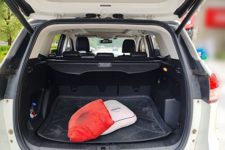Used Ford Kuga 2015 1.5L GTDi Four-Wheel-Drive Elite Model Trunk