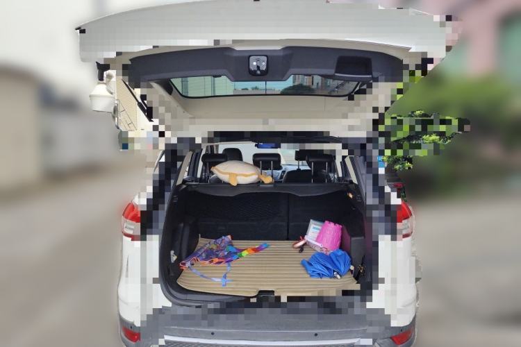 Used Ford Kuga 2015 1.5L GTDi Two-Wheel Drive Fashion Edition Trunk