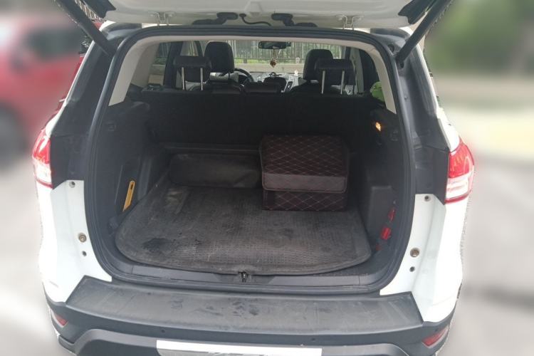 Used Ford Kuga 2015 2.0L GTDi Four-Wheel Drive Elite Model Trunk