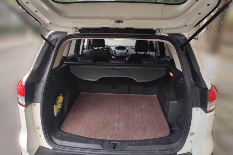 Used Ford Kuga 2015 1.5L GTDi Two-Wheel Drive Fashion Edition Trunk