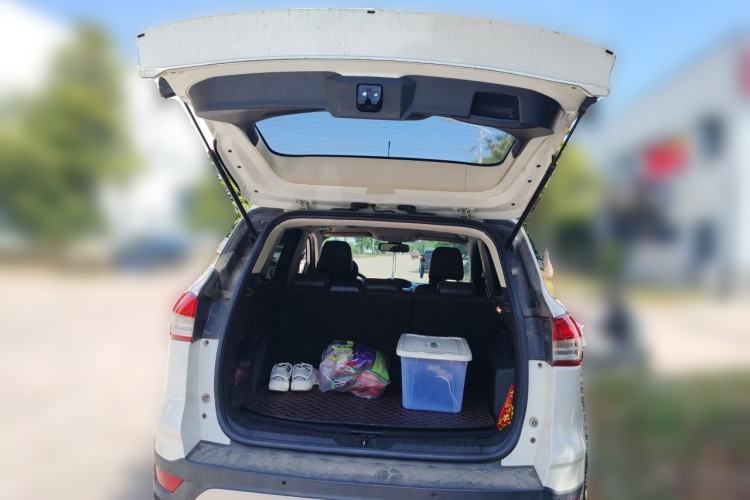 Used Ford Kuga 2015 1.5L GTDi Two-Wheel Drive Fashion Edition Trunk
