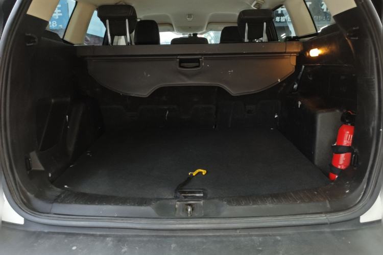Used Ford Kuga 2015 1.5L GTDi Two-Wheel-Drive Comfort Model Trunk