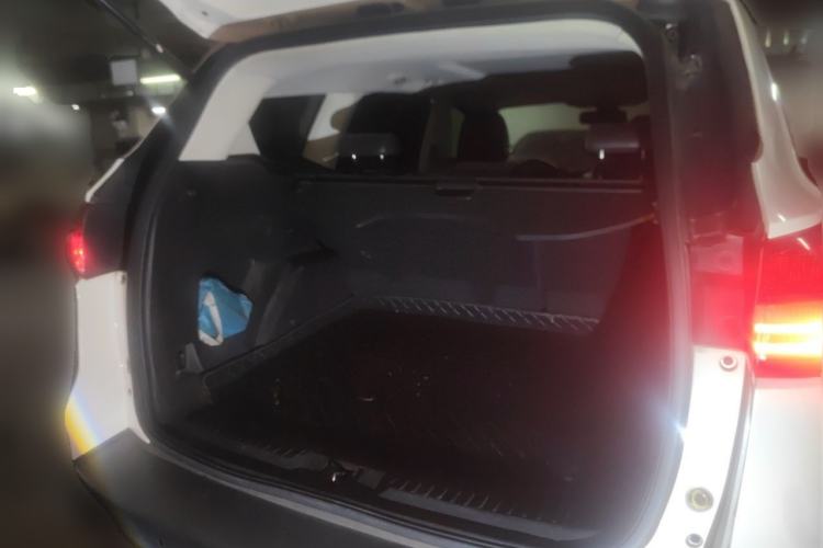 Used Ford Kuga 2015 1.5L GTDi Two-Wheel Drive Fashion Edition Trunk