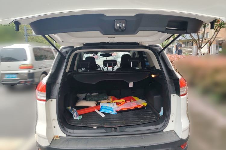 Used Ford Kuga 2015 1.5L GTDi Two-Wheel Drive Fashion Edition Trunk
