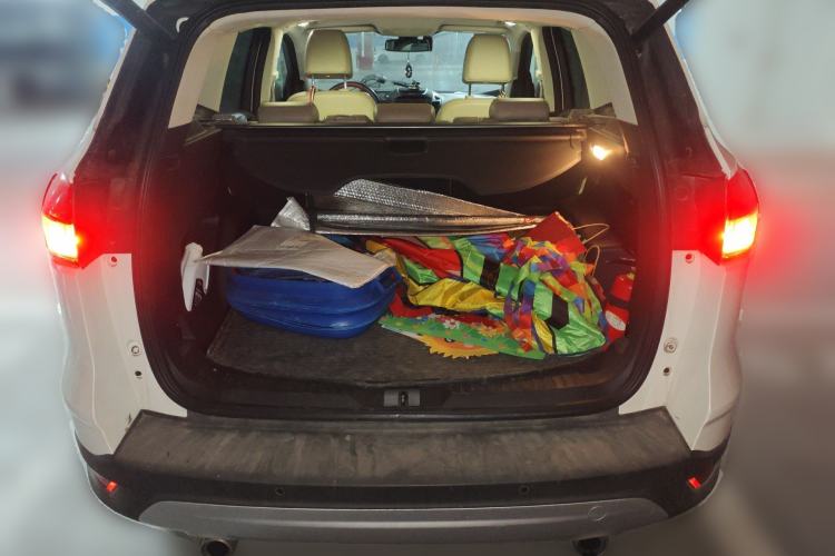 Used Ford Kuga 2015 1.5L GTDi Four-Wheel-Drive Elite Model Trunk