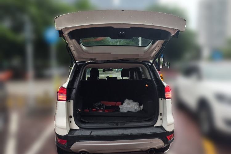 Used Ford Kuga 2015 1.5L GTDi Two-Wheel Drive Fashion Edition Trunk