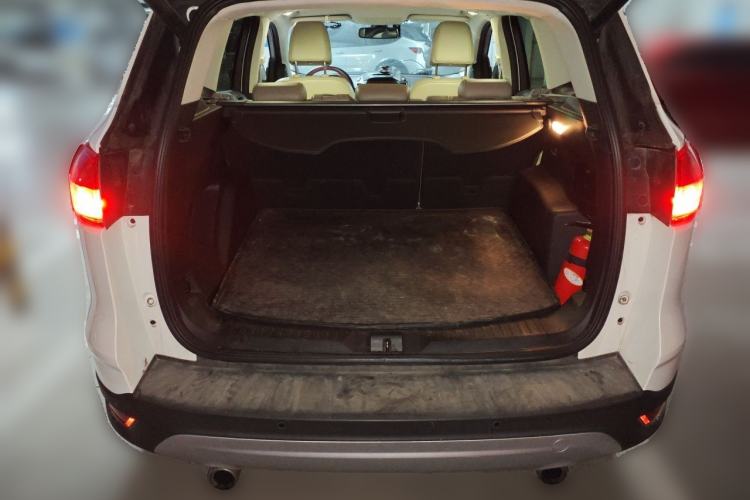 Used Ford Kuga 2015 1.5L GTDi Four-Wheel-Drive Elite Model Trunk