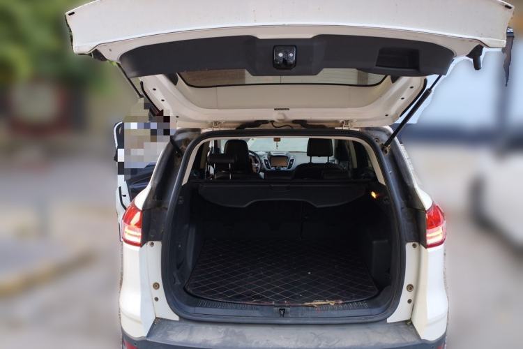 Used Ford Kuga 2015 1.5L GTDi Two-Wheel Drive Fashion Edition Trunk