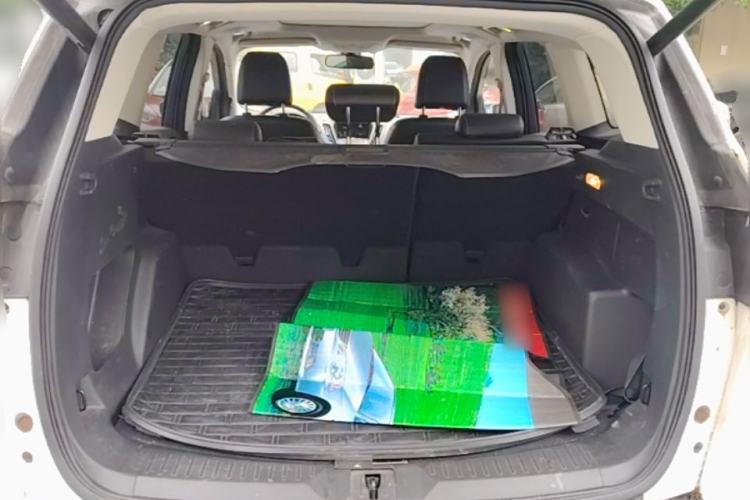 Used Ford Kuga 2015 1.5L GTDi Four-Wheel-Drive Elite Model Trunk