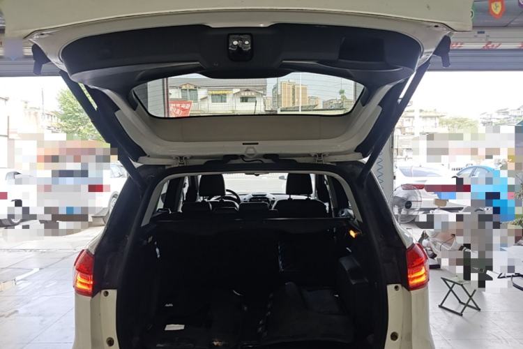 Used Ford Kuga 2015 1.5L GTDi Four-Wheel-Drive Elite Model Trunk