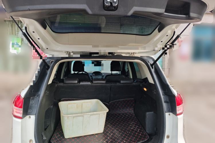 Used Ford Kuga 2015 1.5L GTDi Two-Wheel Drive Fashion Edition Trunk