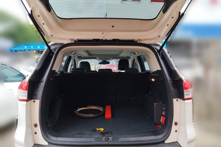 Used Ford Kuga 2015 1.5L GTDi Two-Wheel Drive Fashion Edition Trunk