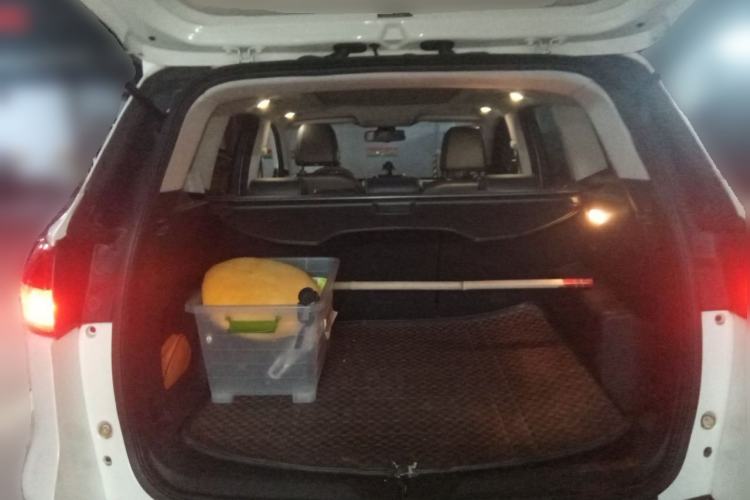 Used Ford Kuga 2015 1.5L GTDi Two-Wheel Drive Fashion Edition Trunk