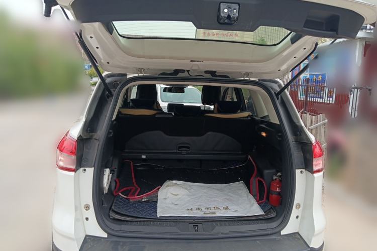 Used Ford Kuga 2015 1.5L GTDi Two-Wheel Drive Fashion Edition Trunk