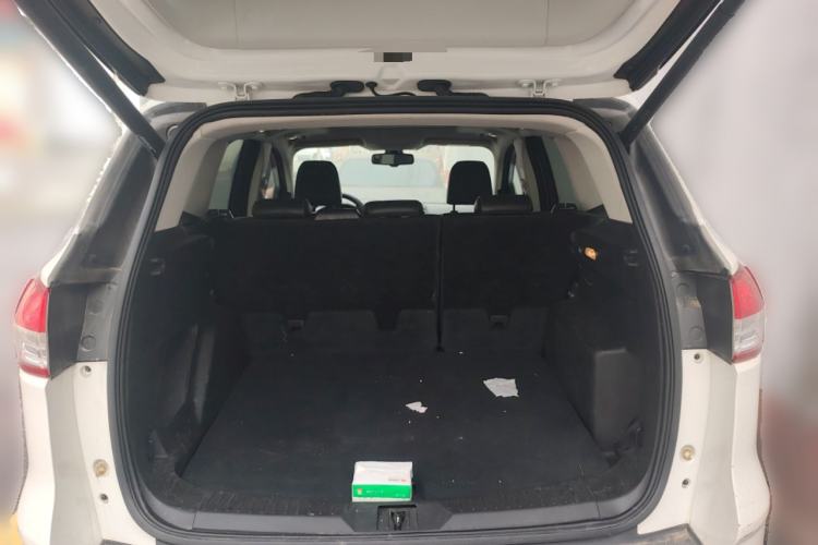 Used Ford Kuga 2015 2.0L GTDi Four-Wheel Drive Elite Model Trunk