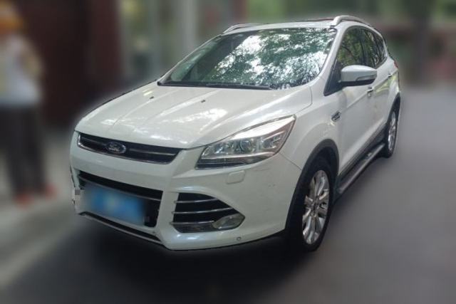 Used Ford Kuga 2015 2.0L GTDi Four-Wheel-Drive Sport Model