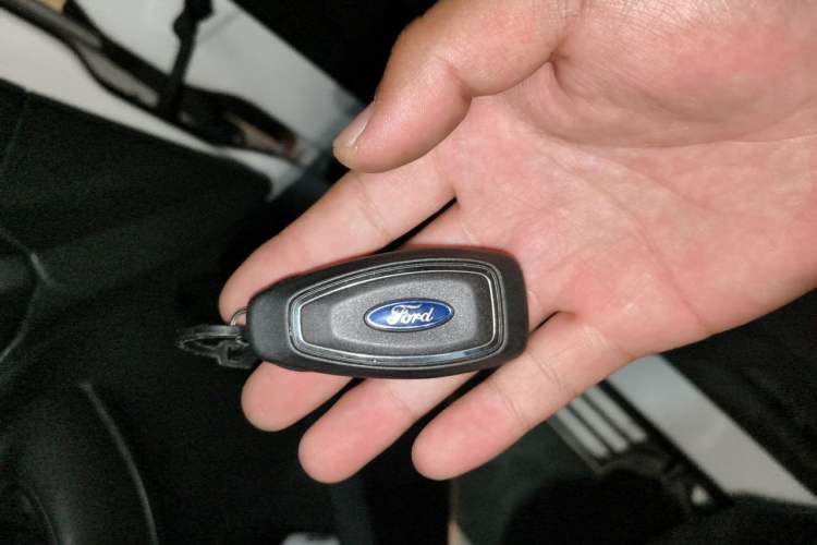 Used Ford Kuga 2015 1.5L GTDi Four-Wheel-Drive Elite Model Vehicle Key