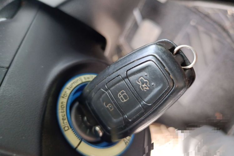 Used Ford Kuga 2015 1.5L GTDi Two-Wheel Drive Fashion Edition Vehicle Key