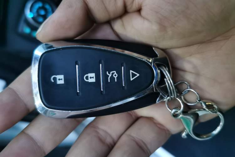 Used Ford Kuga 2015 1.5L GTDi Four-Wheel-Drive Elite Model Vehicle Key