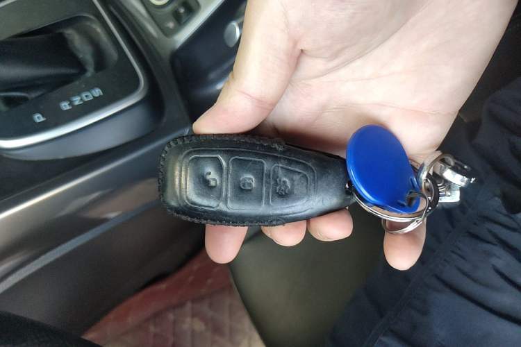 Used Ford Kuga 2015 2.0L GTDi Four-Wheel Drive Elite Model Vehicle Key