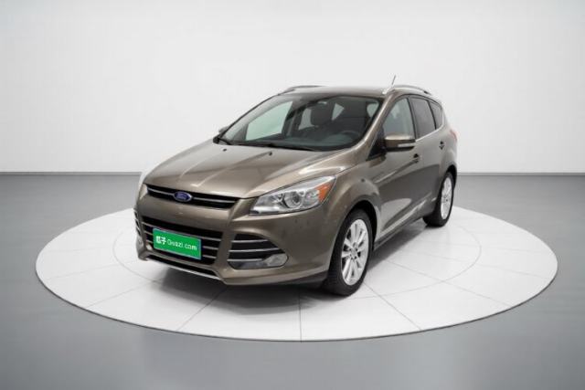 Ford Kuga 2015 2.0L GTDi Four-Wheel Drive Prestige Model с пробегом