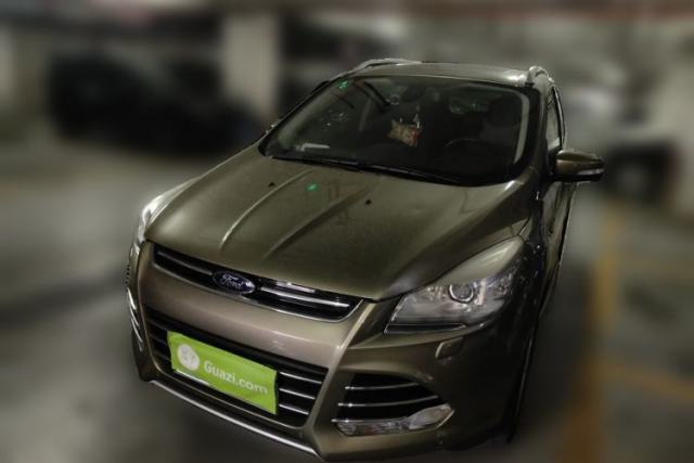 Used Ford Kuga 2015 2.0L GTDi Four-Wheel-Drive Sport Model