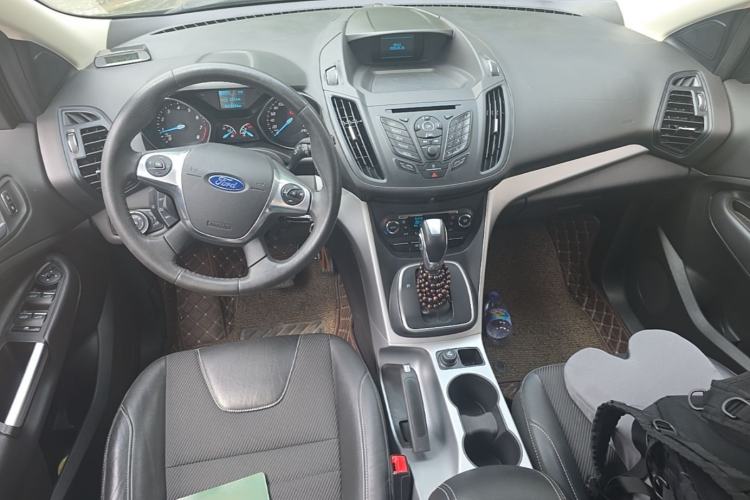 Used Ford Kuga 2015 1.5L GTDi Two-Wheel Drive Fashion Edition Center Console