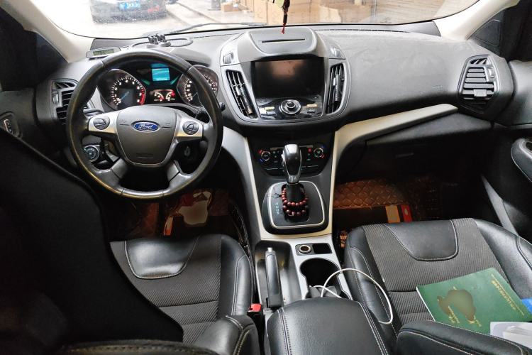 Used Ford Kuga 2015 1.5L GTDi Two-Wheel Drive Fashion Edition Center Console