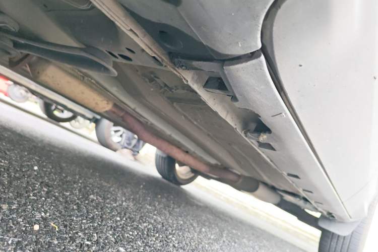 Used Ford Kuga 2015 1.5L GTDi Two-Wheel-Drive Comfort Model Chassis Front Left