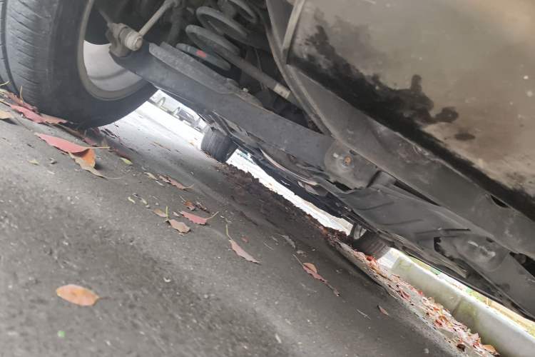 Used Ford Kuga 2015 1.5L GTDi Four-Wheel-Drive Elite Model Chassis Rear Left