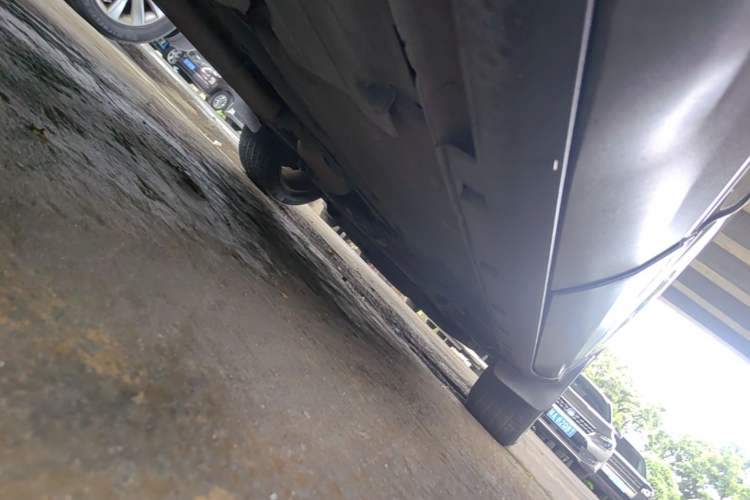 Used Ford Kuga 2015 2.0L GTDi Four-Wheel Drive Elite Model Chassis Rear Right