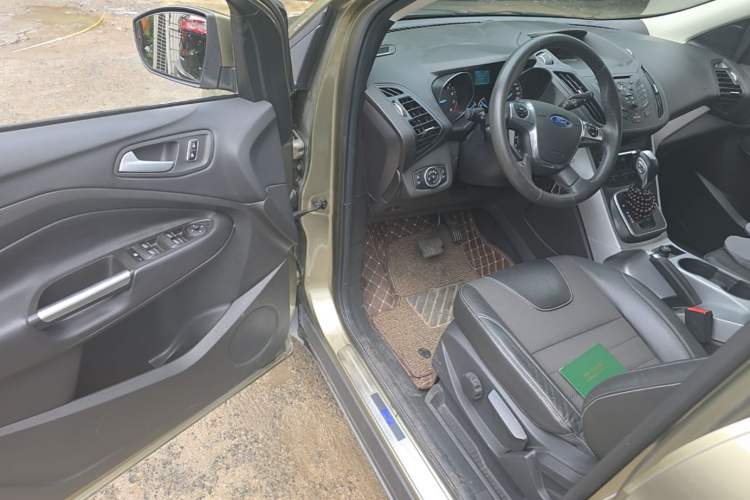 Used Ford Kuga 2015 1.5L GTDi Two-Wheel Drive Fashion Edition Driver Seat