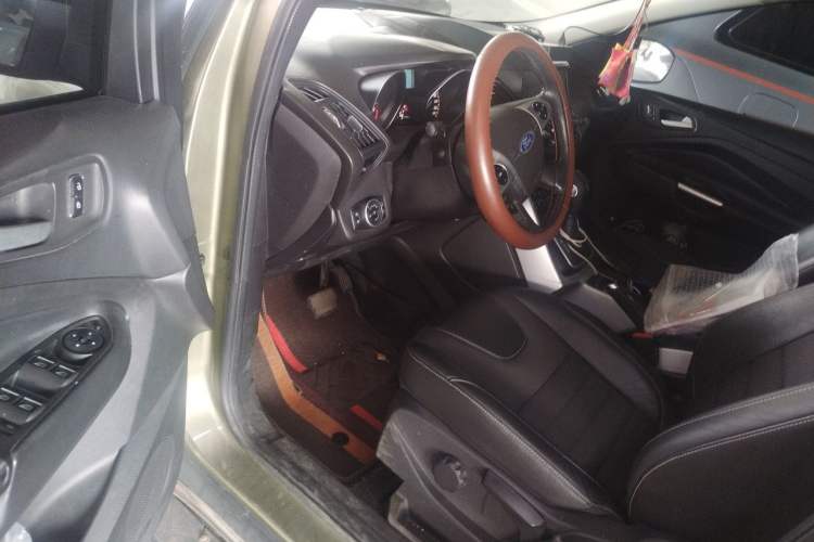 Used Ford Kuga 2015 1.5L GTDi Two-Wheel Drive Fashion Edition Driver Seat