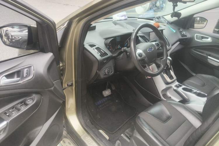 Used Ford Kuga 2015 1.5L GTDi Two-Wheel Drive Fashion Edition Driver Seat