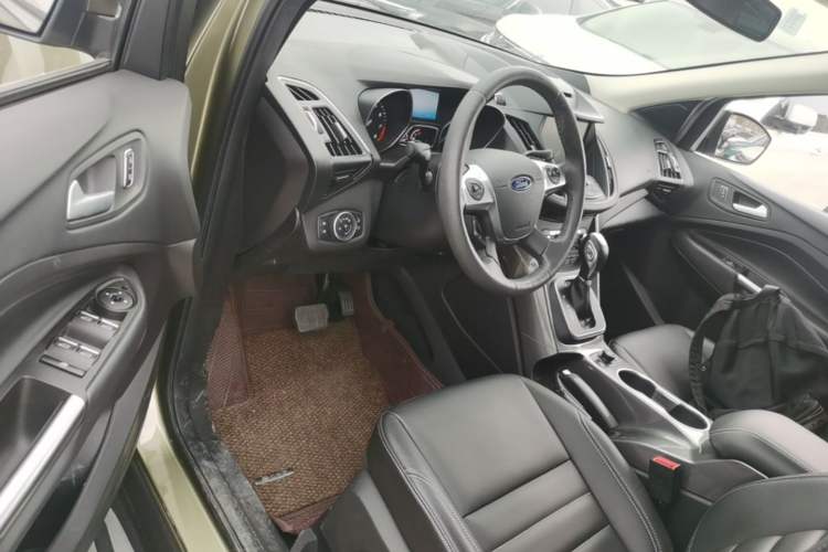 Used Ford Kuga 2015 1.5L GTDi Four-Wheel-Drive Elite Model Driver Seat